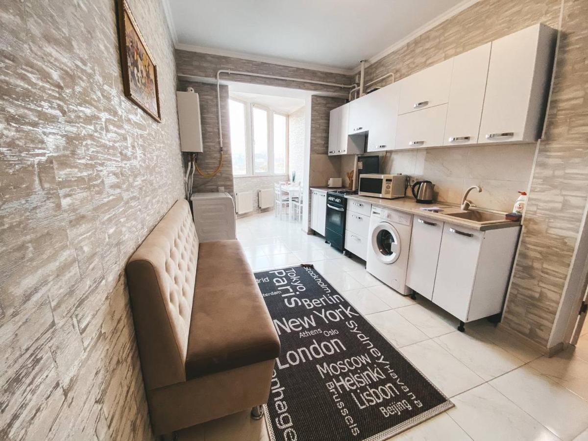 Luxury Sky Apartment Chişinău Esterno foto